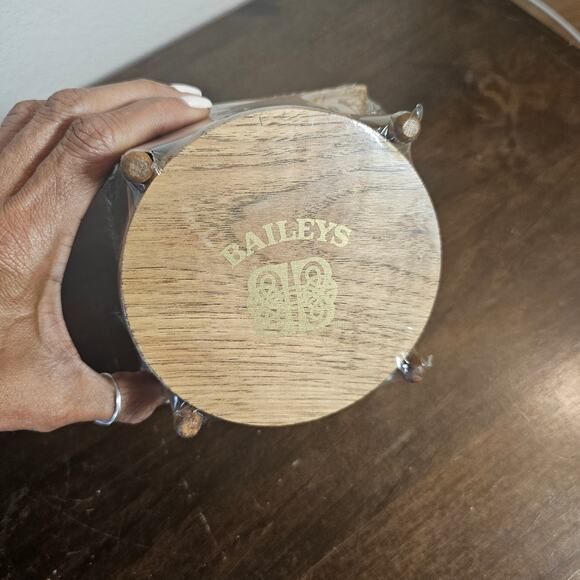 NWT Bailey's Irish Cream Hickory Wood Coatsters - Picture 1 of 3